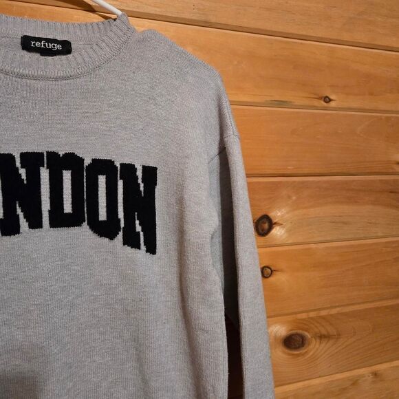 Women's London Pullover Vacation Travel Knit Pullover Crewneck Sweater - Picture 3 of 5